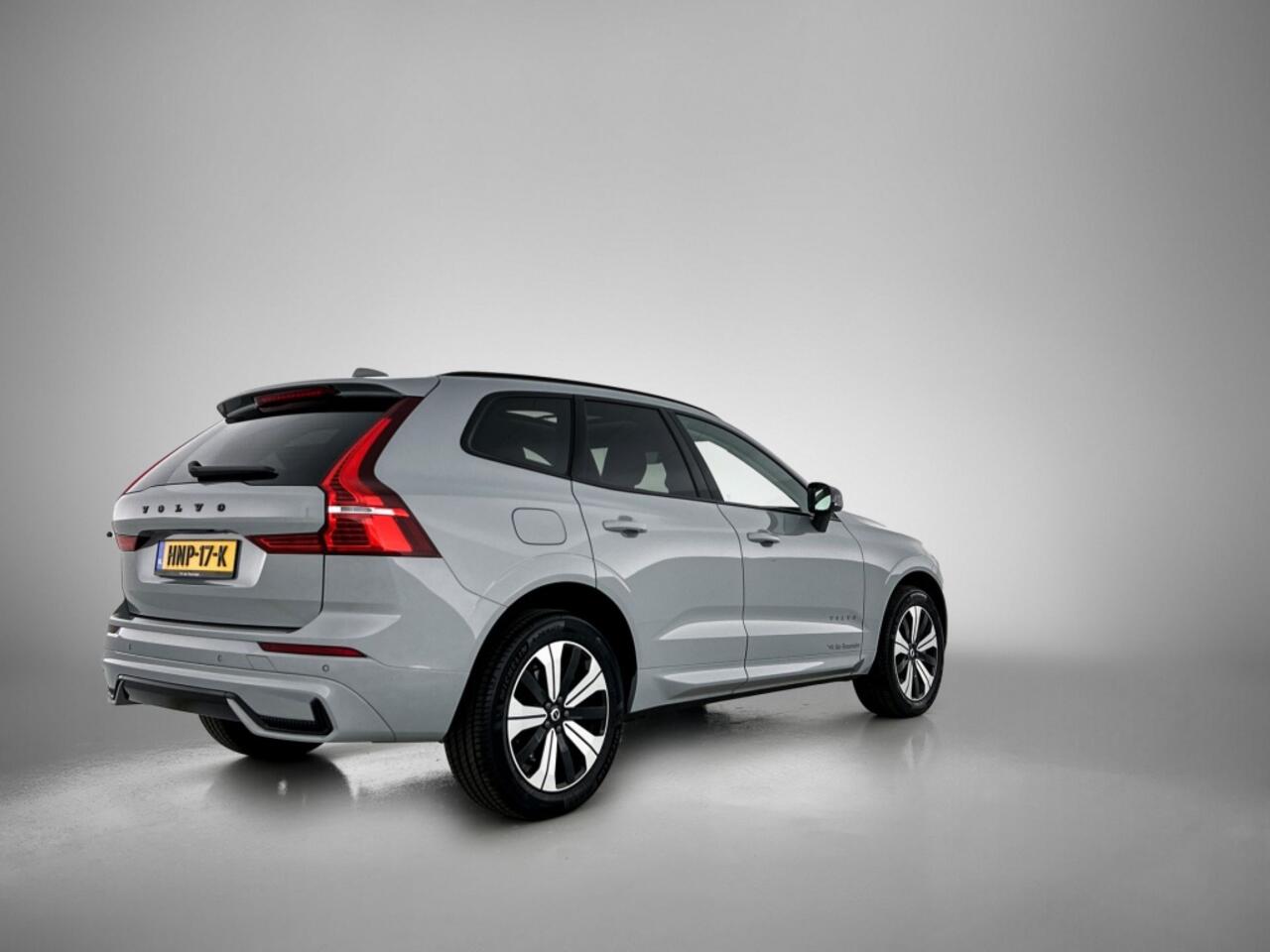 Volvo XC60 2.0 T8 AWD Plus Dark | Harman/Kardon | Panoramadak