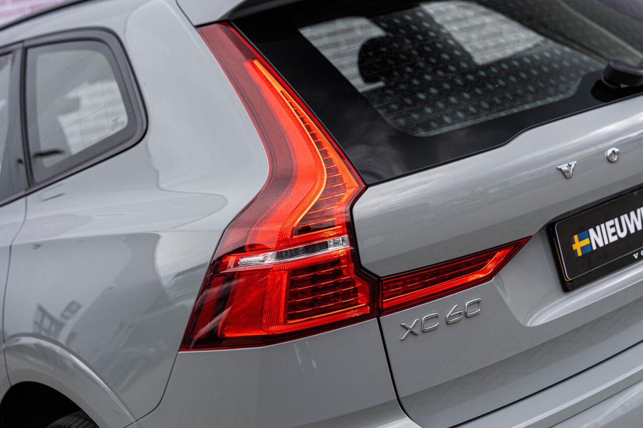 Volvo XC60 2.0 T6 Plug-in hybrid AWD Ultra Dark Luchtvering | Harman Kardon Audio | Trekhaak | Schuif- / Kanteldak | Stoel- / Stuurverwarming Voor + Achter | 360 Camera | Adaptive Cruise | Long Range | Google | Carplay | Dodehoekdetectie