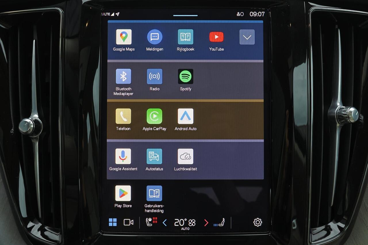 Volvo XC60 T6 Recharge AWD Plus Bright - LONG RANGE - Panorama/schuifdak - IntelliSafe Assist & Surround - Nappaleder - Stoelverwarming / -ventilatie - Parkeercamera achter - Parkeersensoren voor & achter - Elektr. bedienb. voorstoelen met geheugen - Draadloze tel. 