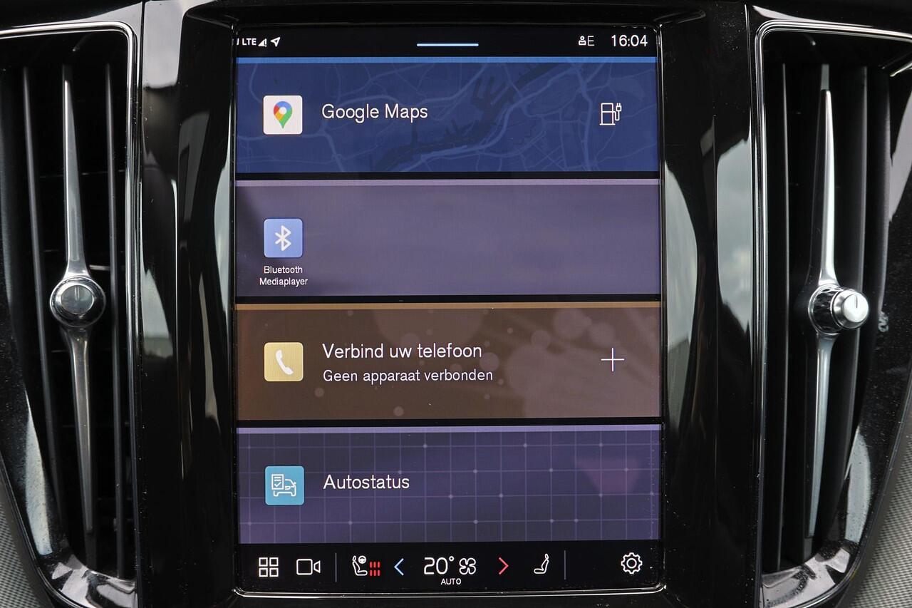 Volvo XC60 T6 Recharge AWD Plus Dark - Panorama/schuifdak - IntelliSafe Assist & Surround - 360º Camera - Harman/Kardon audio - Adaptieve LED koplampen - Verwarmde voorstoelen, stuur & achterbank - Parkeersensoren voor & achter - Elektr. bedienb. voorstoelen met geh