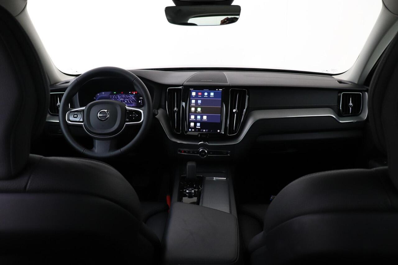 Volvo XC60 T6 PLUG-IN HYBRID AWD ULTRA DARK -PANO.DAK|HEAD-UP DISP.|360°CAM|TREKHAAK|HARMAN/KARDON
