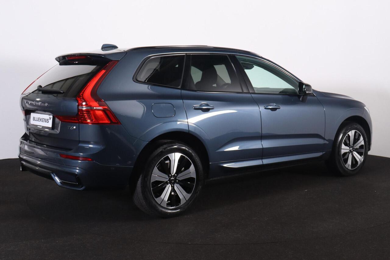 Volvo XC60 T6 Recharge AWD Plus Dark - Panorama/schuifdak - IntelliSafe Assist & Surround - 360º Camera - Harman/Kardon audio - Adaptieve LED koplampen - Verwarmde voorstoelen, stuur & achterbank - Parkeersensoren voor & achter - Elektr. bedienb. voorstoelen met geh