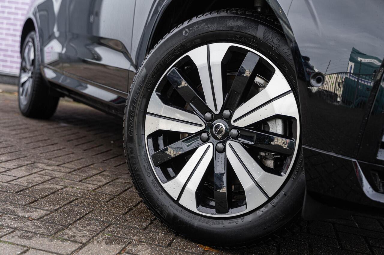 Volvo XC60 2.0 T6 Plug-in hybrid AWD Plus Dark | Trekhaak | 360 camera | Adaptive Cruise Control | Google Maps navigatie | Panoramadak | Verwarmbare achterbank/voorstoelen/stuurwiel | Elektrische stoelverstelling | Dodehoekdetectie |