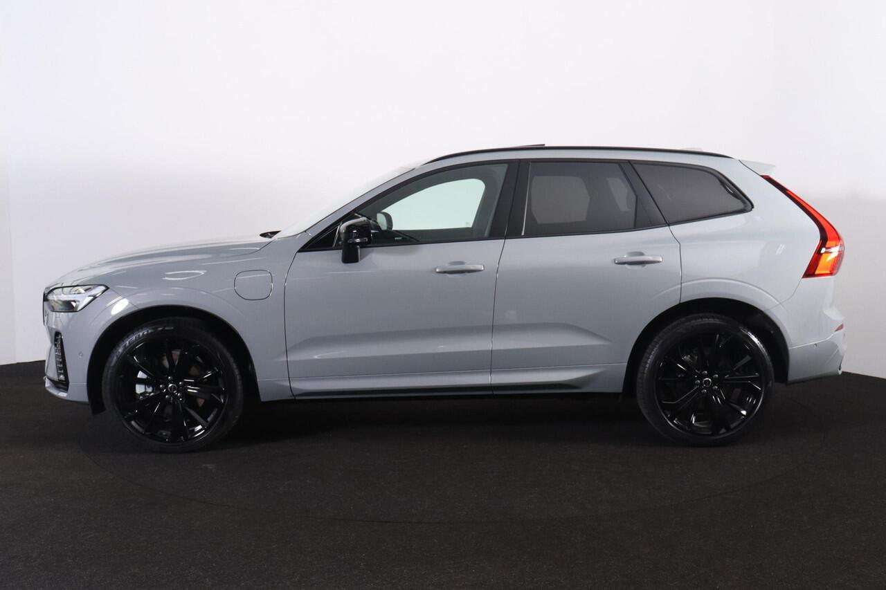 Volvo XC60 T6 Recharge AWD Ultra Black Edition - Panorama/schuifdak - IntelliSafe Assist & Surround - 360º Camera - Harman/Kardon audio - Adaptieve LED koplampen - Verwarmde voorstoelen, stuur & achterbank - Parkeersensoren voor & achter - Elektr. bedienb. voorstoel