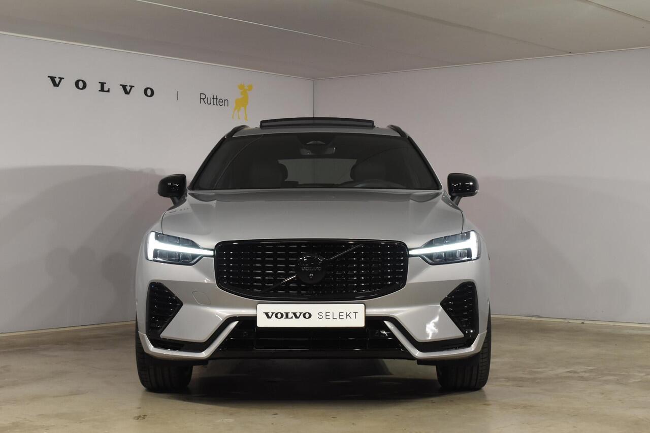 Volvo XC60 T6 350PK Automaat Plug-in hybrid AWD Plus Dark / Panoramadak / Harman Kardon / Luchtvering / 360 camera / Sport stoelen / 21'' velgen / NIEUWPRIJS EUR 81.500,-