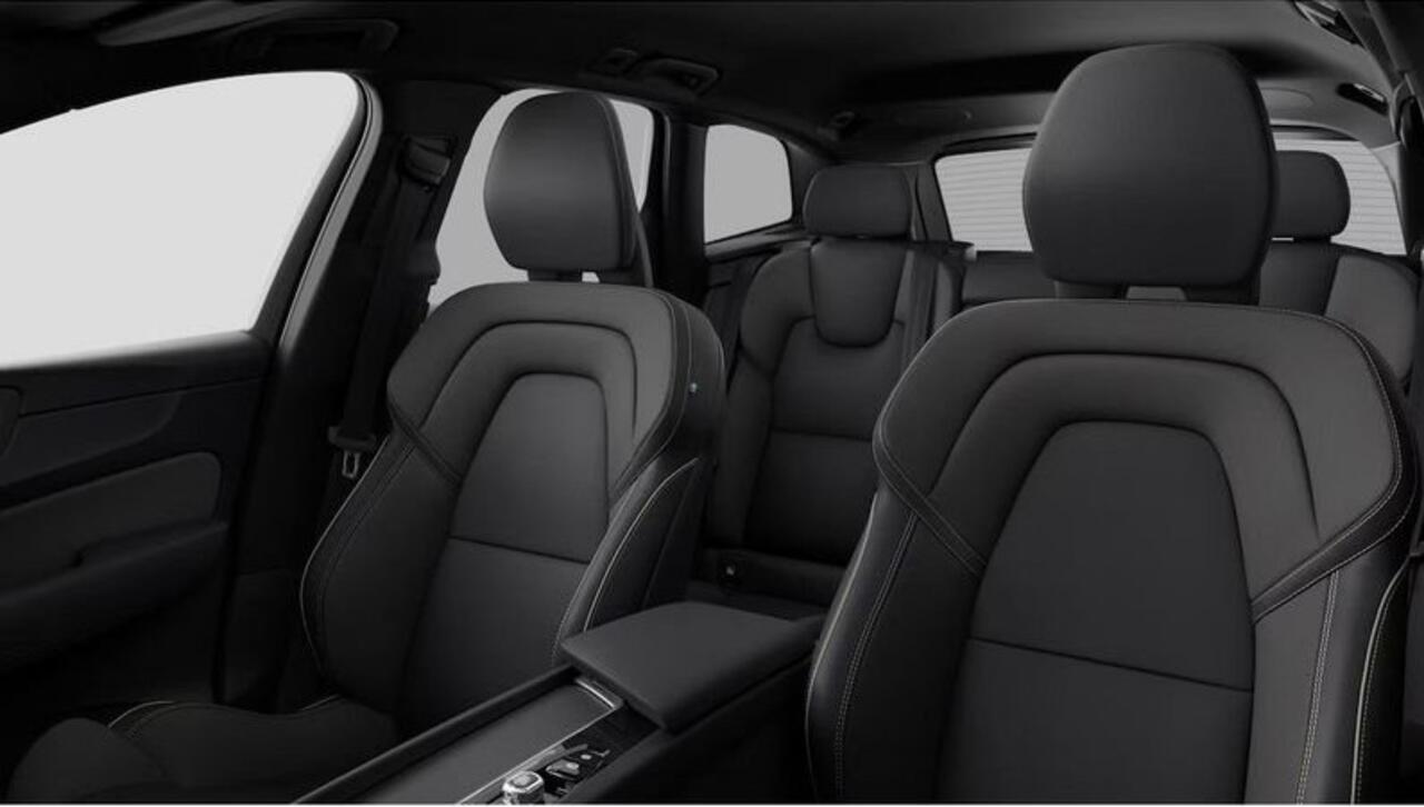 Volvo XC60 T8 Plug-in AWD Black Edition *455PK* Open dak | Adapt. cruise control | Harman Kardon | 360° Camera | Head-up | Pilot assist