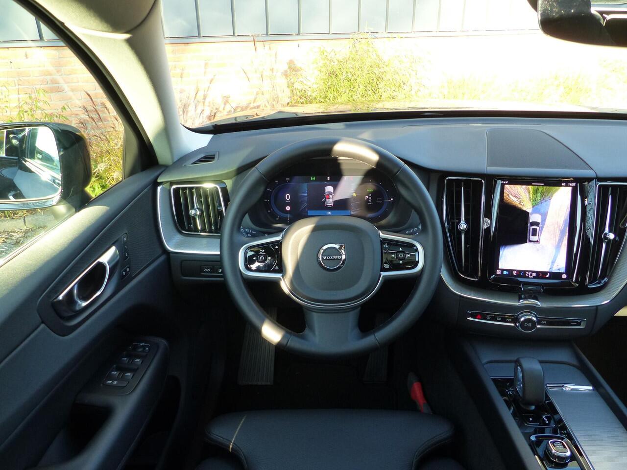 Volvo XC60 T6 Plug-in hybrid AWD Plus Dark