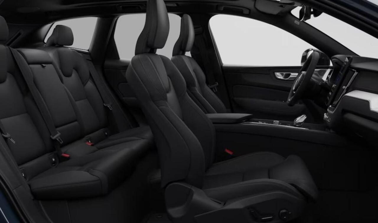 Volvo XC60 2.0 T8 Plug-in hybrid AWD Ultra Black Edition | Lounge Pack | Bowers & Wilkins | 22" | Luchtvering | Massage | Head-Up Display | Leder Dashboard | Adaptive Cruise | Stoel & Stuurverwarming |