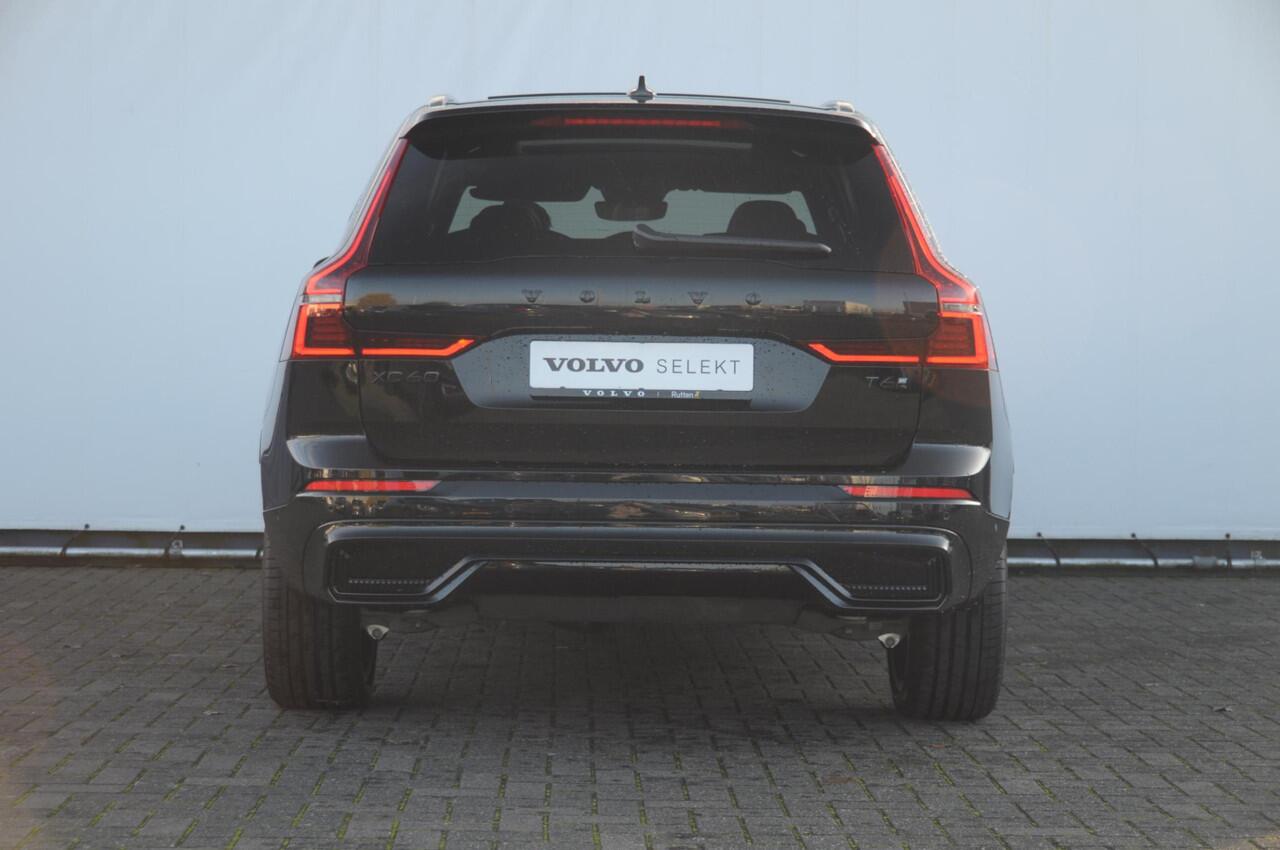 Volvo XC60 T6 350PK Automaat AWD Plus Black Edition / Adaptieve cruise control / BLIS / Panoramadak / Stoel - en stuurverwarming / Keyless entry / Elektrische stoelen / Parkeersensoren met 360 camera