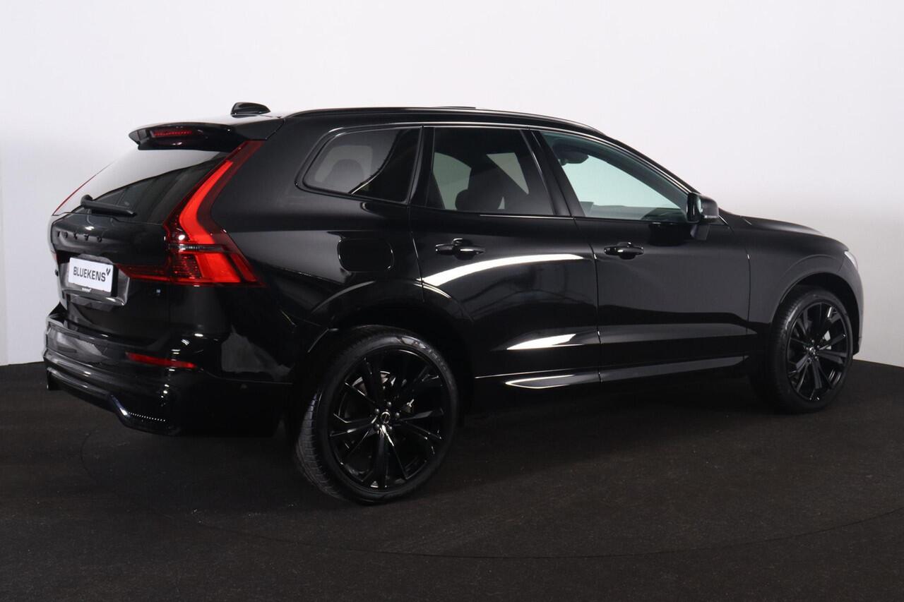 Volvo XC60 T6 Recharge AWD Ultra Black Edition - Panorama/schuifdak - IntelliSafe Assist & Surround - 360º Camera - Harman/Kardon audio - Adaptieve LED koplampen - Verwarmde voorstoelen, stuur & achterbank - Parkeersensoren voor & achter - Elektr. bedienb. voorstoel