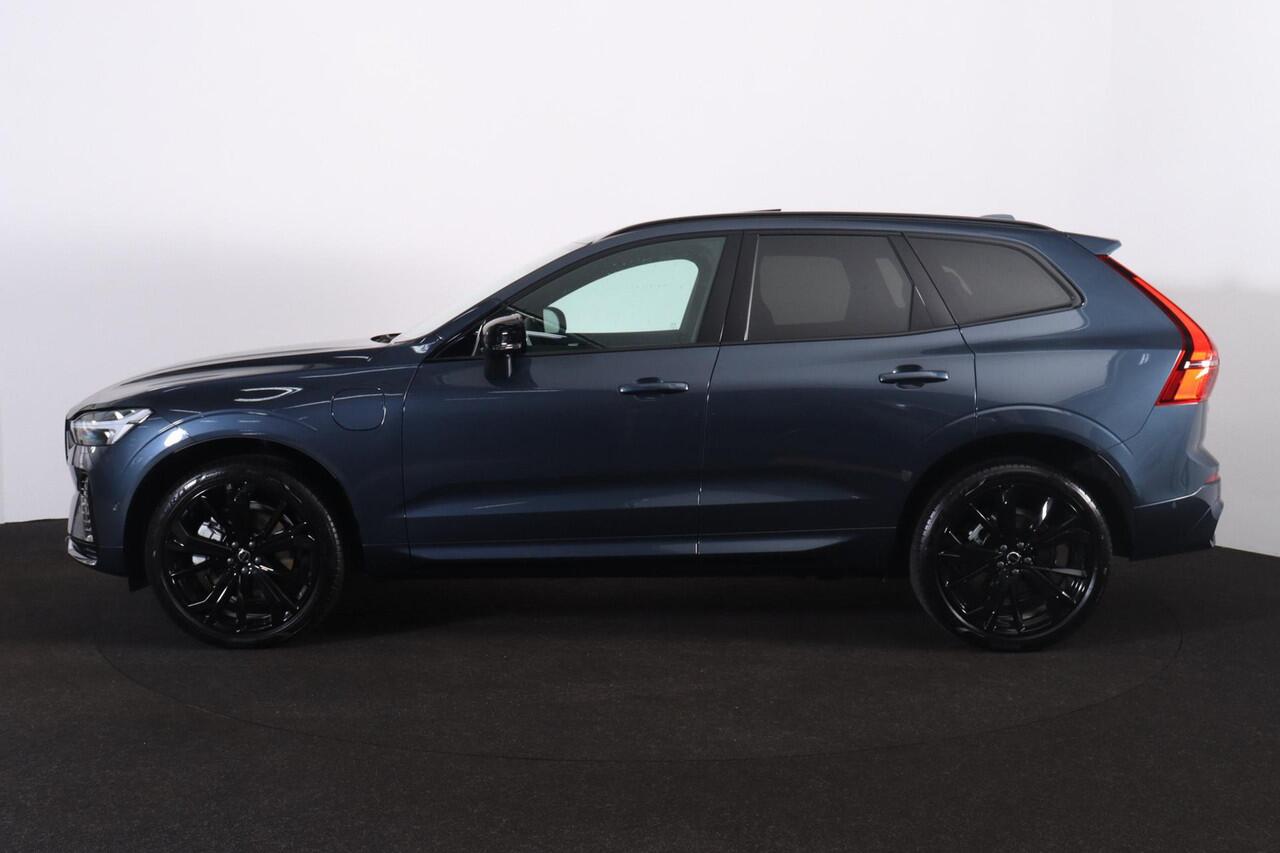 Volvo XC60 T6 Recharge AWD Ultra Black Edition - Panorama/schuifdak - IntelliSafe Assist & Surround - 360º Camera - Harman/Kardon audio - Adaptieve LED koplampen - Verwarmde voorstoelen, stuur & achterbank - Parkeersensoren voor & achter - Elektr. bedienb. voorstoel