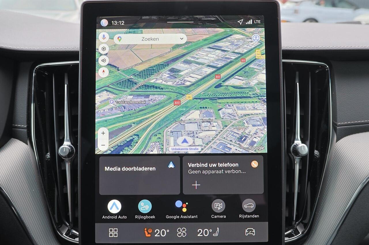 Volvo XC60 T6 Recharge AWD Ultra Black Edition - Panorama/schuifdak - IntelliSafe Assist & Surround - 360º Camera - Harman/Kardon audio - Adaptieve LED koplampen - Verwarmde voorstoelen, stuur & achterbank - Parkeersensoren voor & achter - Elektr. bedienb. voorstoel