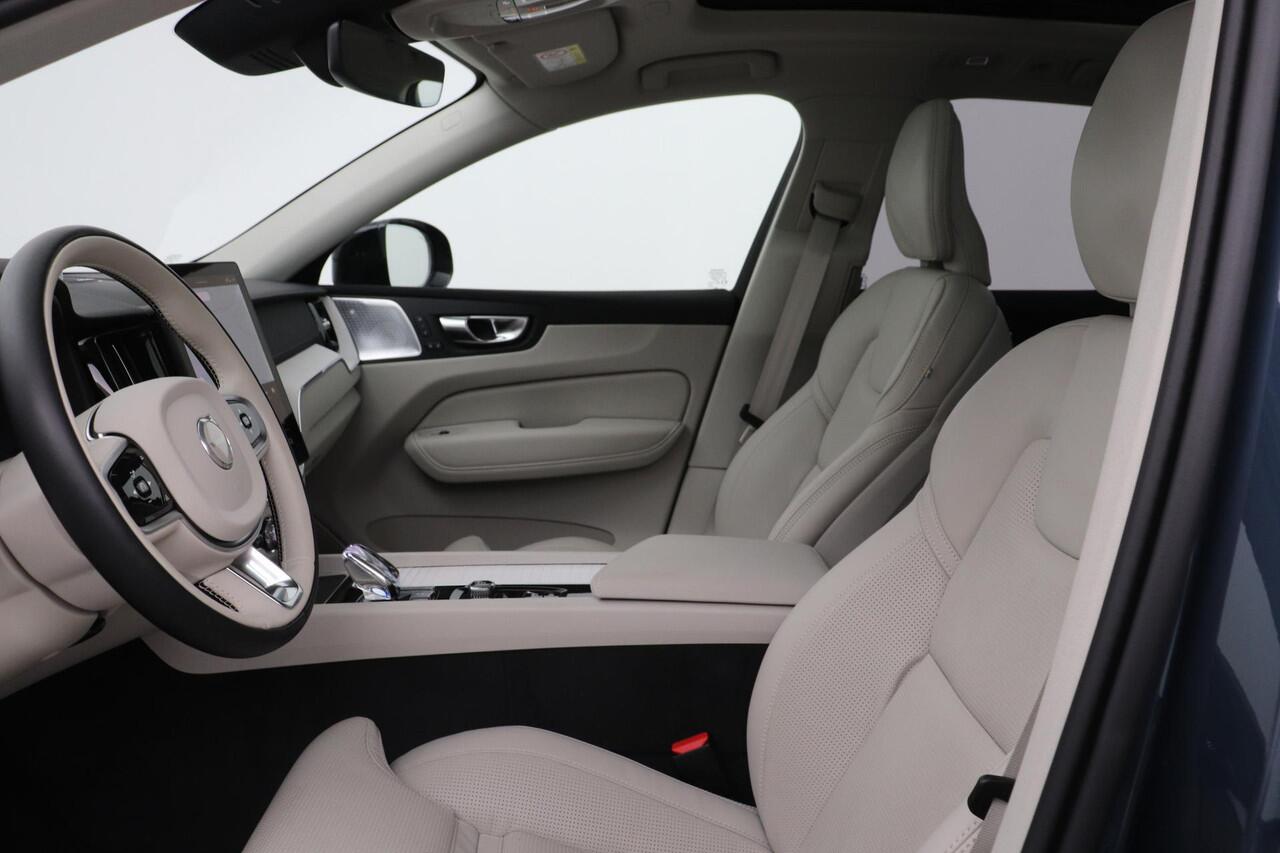 Volvo XC60 T8 Plug-in hybrid Ultra Dark | FACELIFT | MY2026! | Luchtvering | Bowers&Wilkins | 22 Inch | Massage