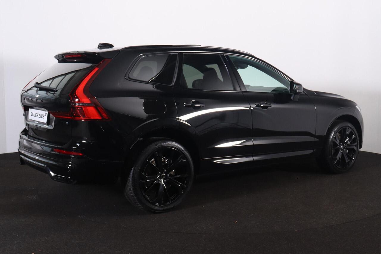 Volvo XC60 T6 Recharge AWD Ultra Black Edition - Panorama/schuifdak - IntelliSafe Assist & Surround - 360º Camera - Harman/Kardon audio - Adaptieve LED koplampen - Verwarmde voorstoelen, stuur & achterbank - Parkeersensoren voor & achter - Elektr. bedienb. voorstoel