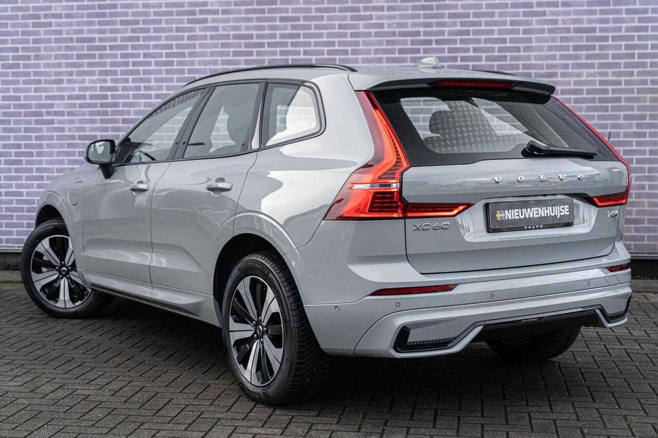 Volvo XC60 T6 Plug-in hybrid AWD Plus Dark | Trekhaak | 360 camera | Adaptive Cruise Control | Google Maps navigatie | Panoramadak | Verwarmbare achterbank/voorstoelen/stuurwiel | Elektrische stoelverstelling | Dodehoekdetectie |