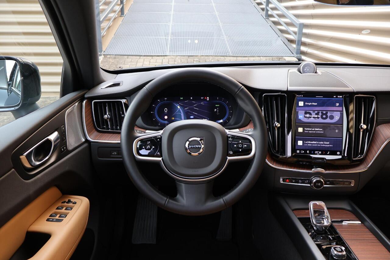 Volvo XC60 T6 Plug-in hybrid AWD Ultra Dark | Full option | Luchtvering | Bowers & Wilkins | Massage/ventilatie stoelen