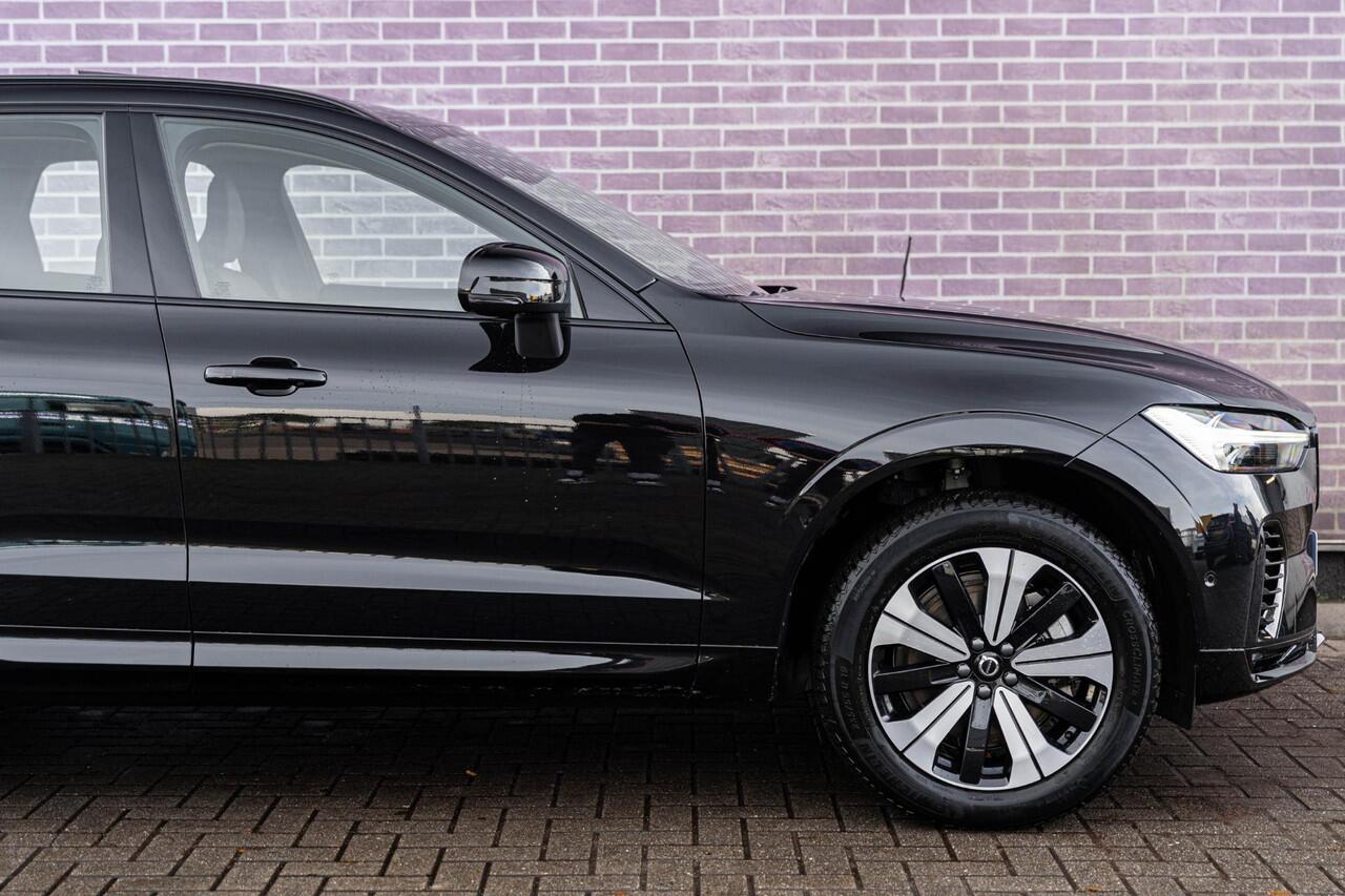 Volvo XC60 T6 Plug-in hybrid AWD Plus Dark | Trekhaak | 360 camera | Adaptive Cruise Control | Google Maps navigatie | Panoramadak | Verwarmbare achterbank/voorstoelen/stuurwiel | Elektrische stoelverstelling | Dodehoekdetectie |