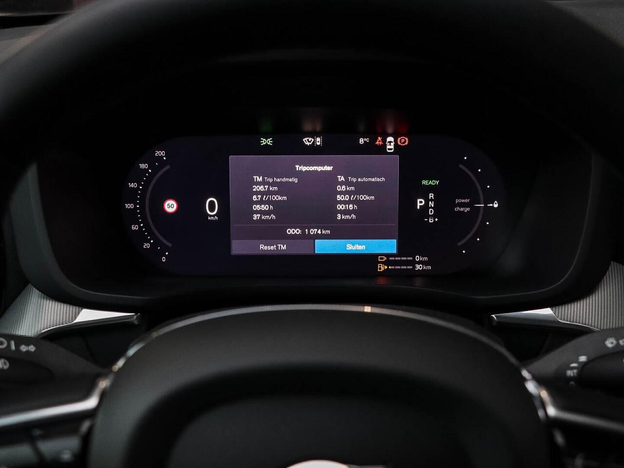 Volvo XC60 T6 AWD Plus Black Edition MY2026 Panodak 21'' Harman Kardon Zwarte hemel