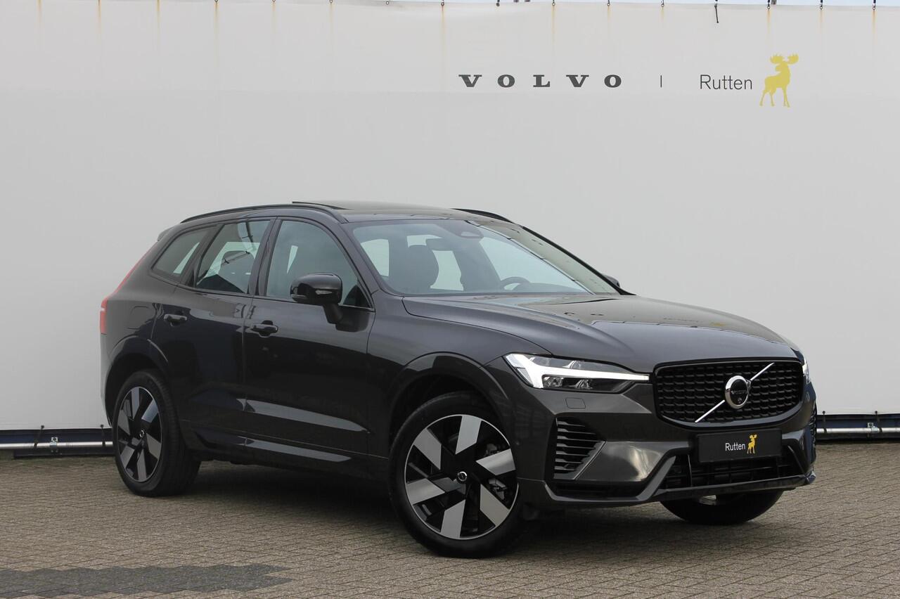 Volvo XC60 T6 350PK Automaat Plug-in hybrid AWD Ultra Dark Head-up display / Semi elektrisch wegklapbare trekhaak / Panoramisch schuif-kanteldak / Harman Kardon audio