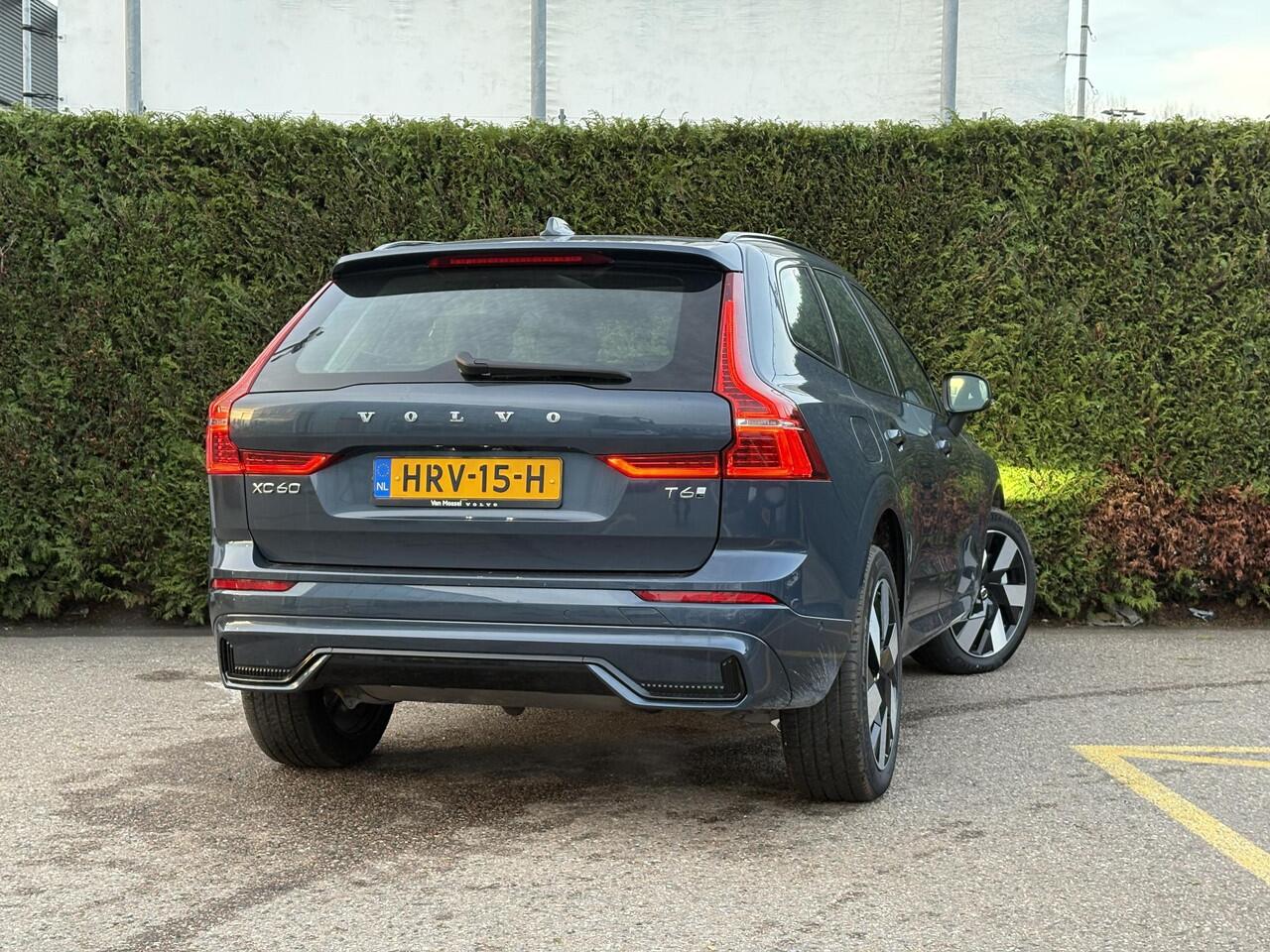 Volvo XC60 T6 Plug-in hybrid AWD Ultra Dark | Harman/Kardon | stoel/stuurverwarming | 360 camera | trekhaak |