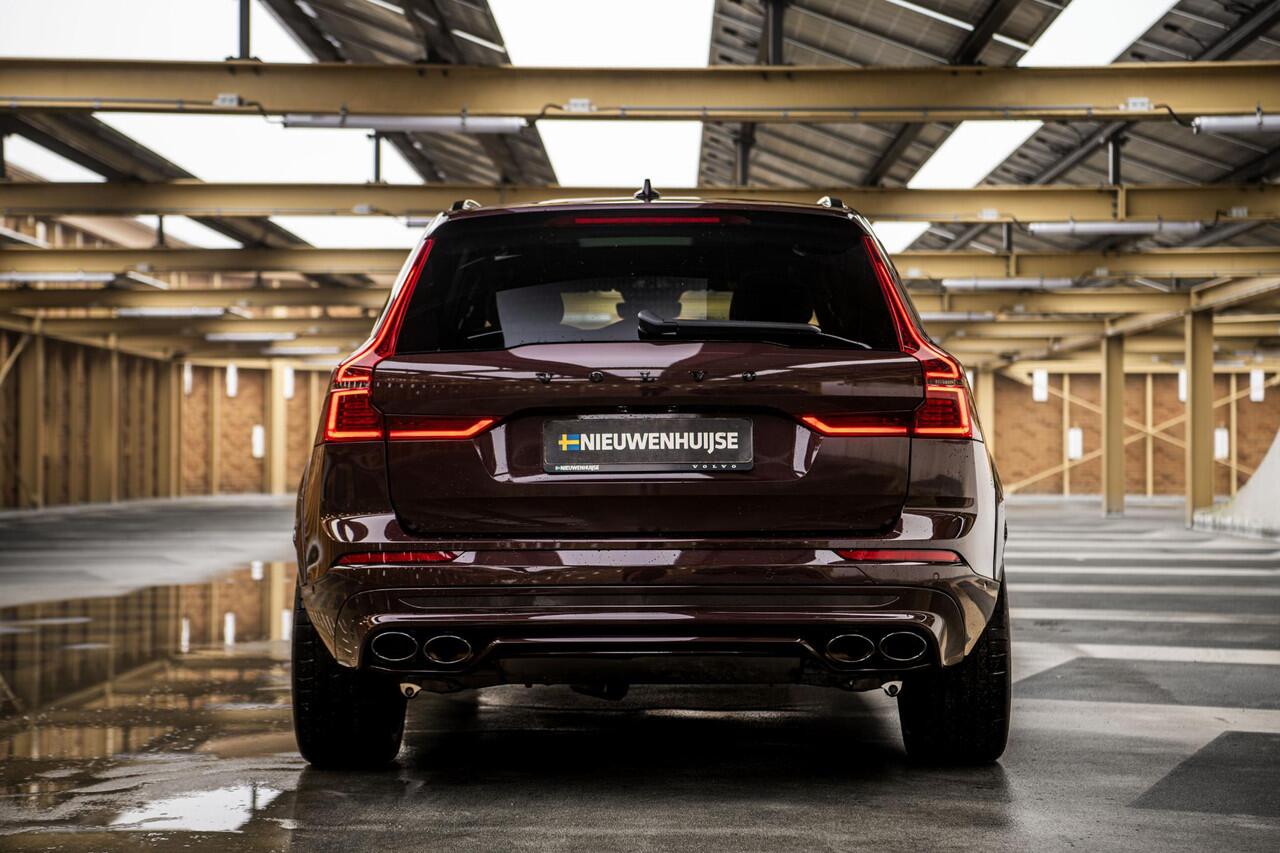 Volvo XC60 2.0 T6 Plug-in hybrid AWD Dark | Heico Body Kit | Panoramadak | 22" Velgen | Trekhaak| Getint Glas | Head-Up | 360 Camera | Panoramadak | Sportonderstel |