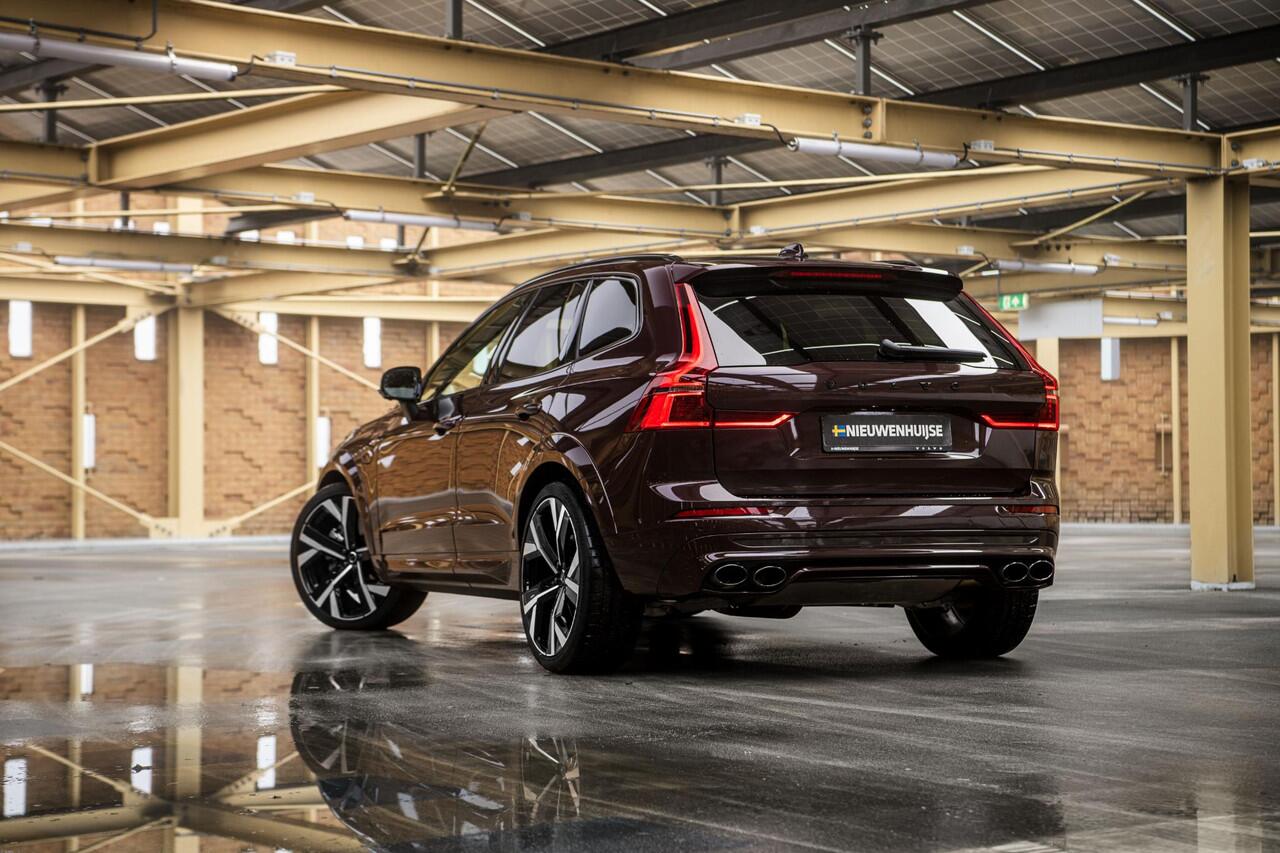 Volvo XC60 2.0 T6 Plug-in hybrid AWD Dark | Heico Body Kit | Panoramadak | 22" Velgen | Trekhaak| Getint Glas | Head-Up | 360 Camera | Panoramadak | Sportonderstel |