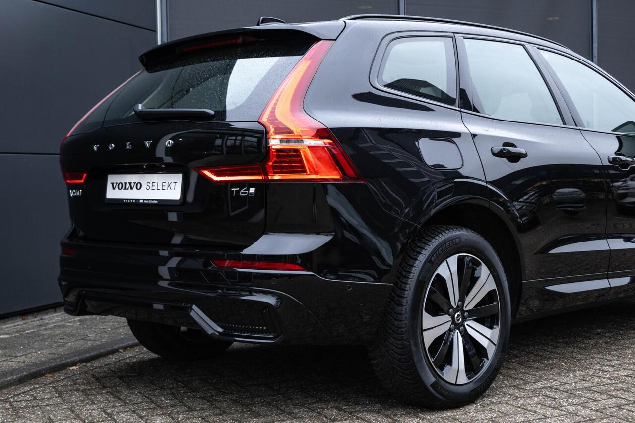 Volvo XC60 2.0 T6 Plug-in hybrid AWD Plus Dark Premium Audio by Harman en Kardon| Panoramadak| Semi Electrische Trekhaak| Lederen Interieur| Adaptieve Cruise Control| Blind Spot| Interieur Voorverwarming| Keyless Entry.