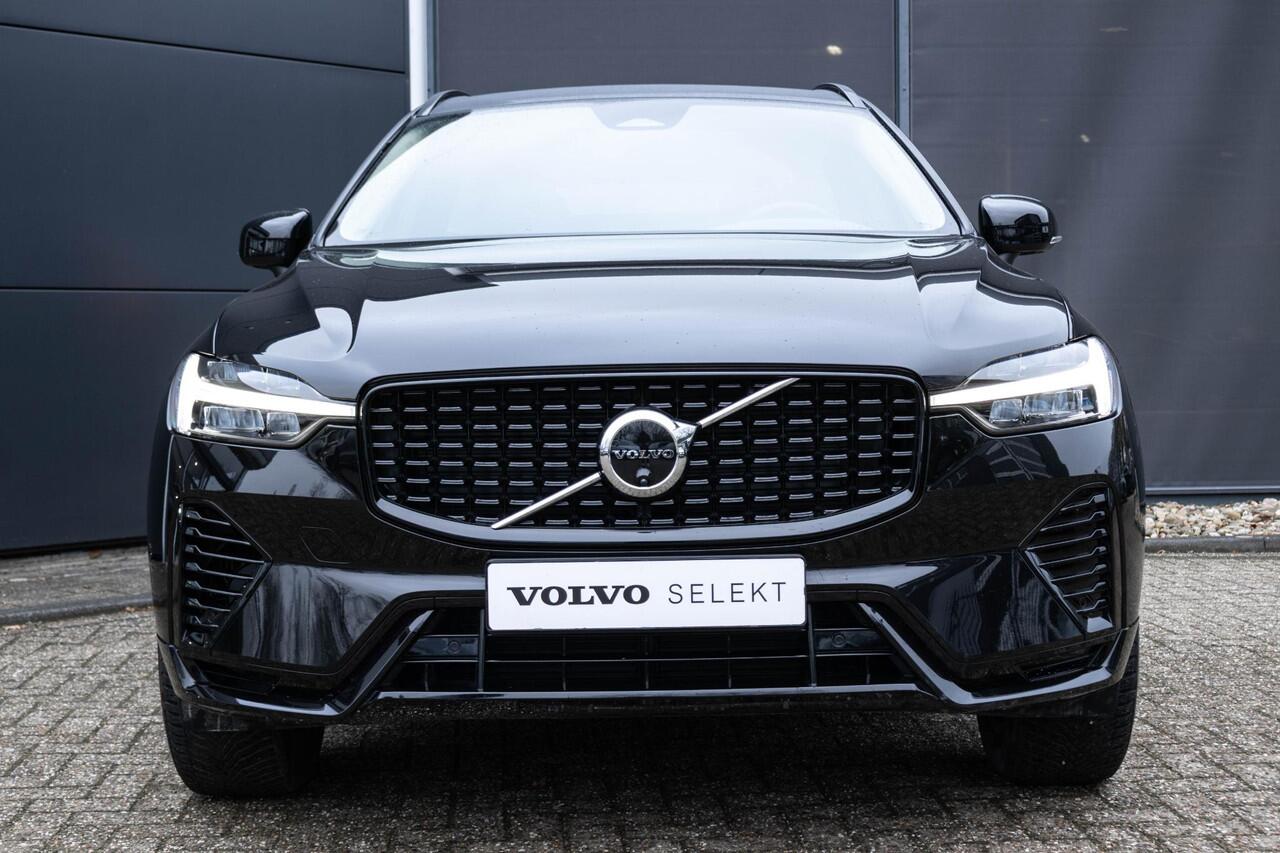 Volvo XC60 2.0 T6 Plug-in hybrid AWD Plus Dark Premium Audio by Harman en Kardon| Panoramadak| Semi Electrische Trekhaak| Lederen Interieur| Adaptieve Cruise Control| Blind Spot| Interieur Voorverwarming| Keyless Entry.