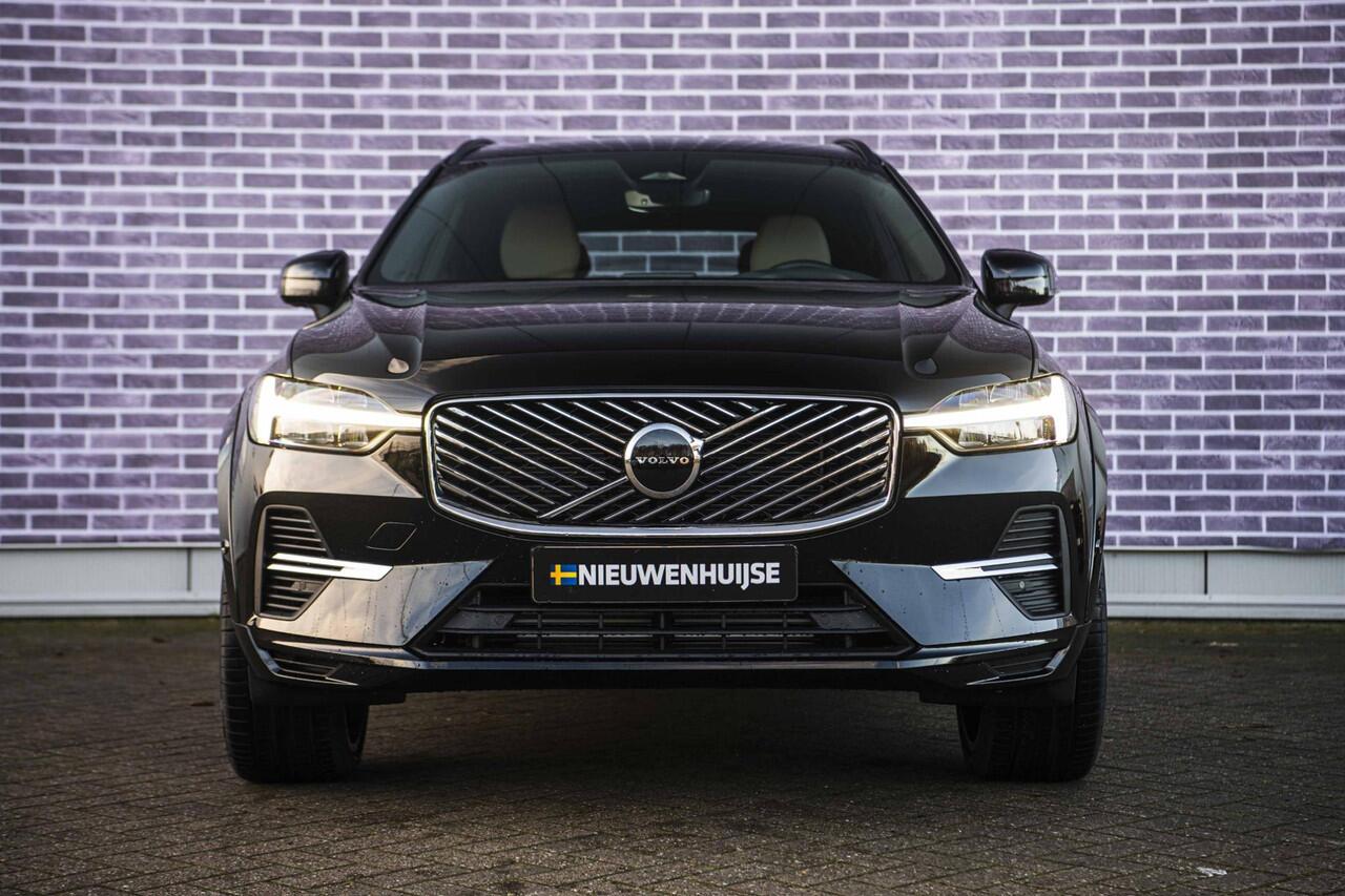 Volvo XC60 2.0 T6 Plug-in hybrid AWD Essential | Facelift | Adaptieve Cruise Control |Trekhaak | Climate | Driver Assist | Getint glas | 22" | Fiscaal 66824 |