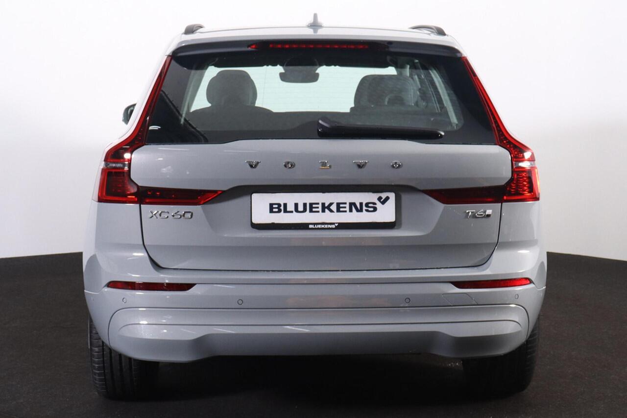 Volvo XC60 T6 Recharge AWD Business Edition - FACELIFT - Adaptive Cruise Control - 360 graden camera - Google Infotainment - Harman Kardon Audio - Verwarmbaar stuurwiel - Verwarmbare voorstoelen - Verwarbare achterbank