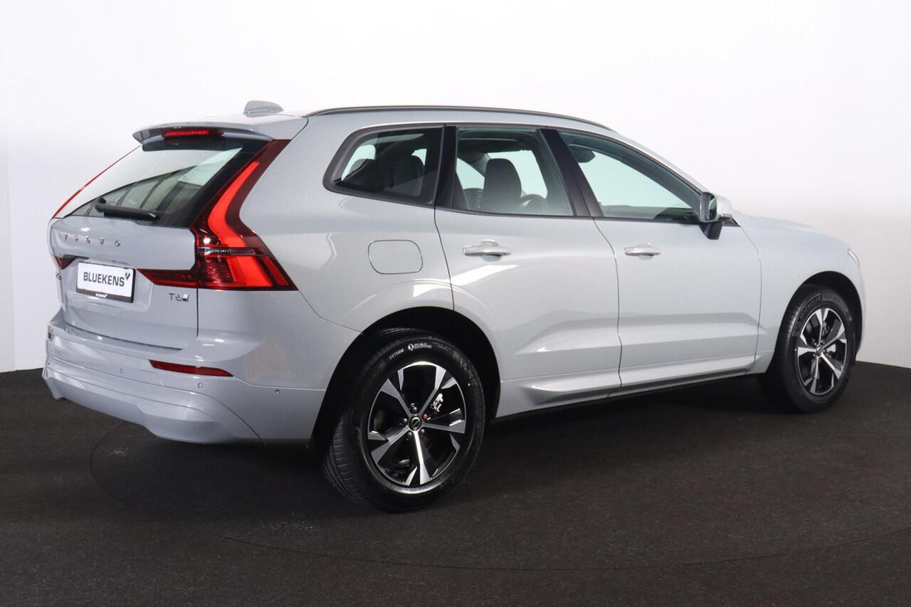 Volvo XC60 T6 Recharge AWD Business Edition - FACELIFT - Adaptive Cruise Control - 360 graden camera - Google Infotainment - Harman Kardon Audio - Verwarmbaar stuurwiel - Verwarmbare voorstoelen - Verwarbare achterbank