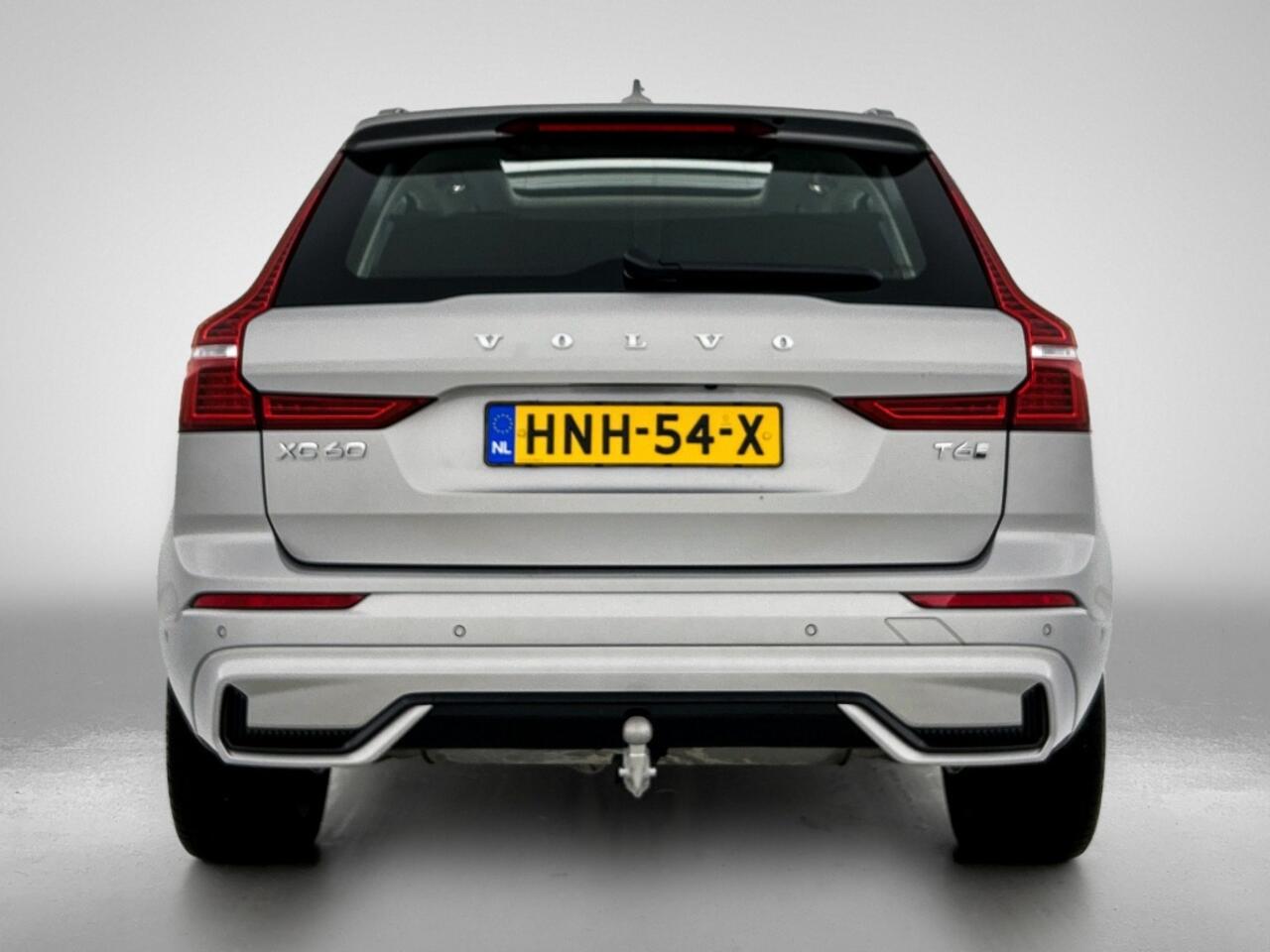 Volvo XC60 2.0 T6 AWD Ultra Dark | Trekhaak | 360° Camera |