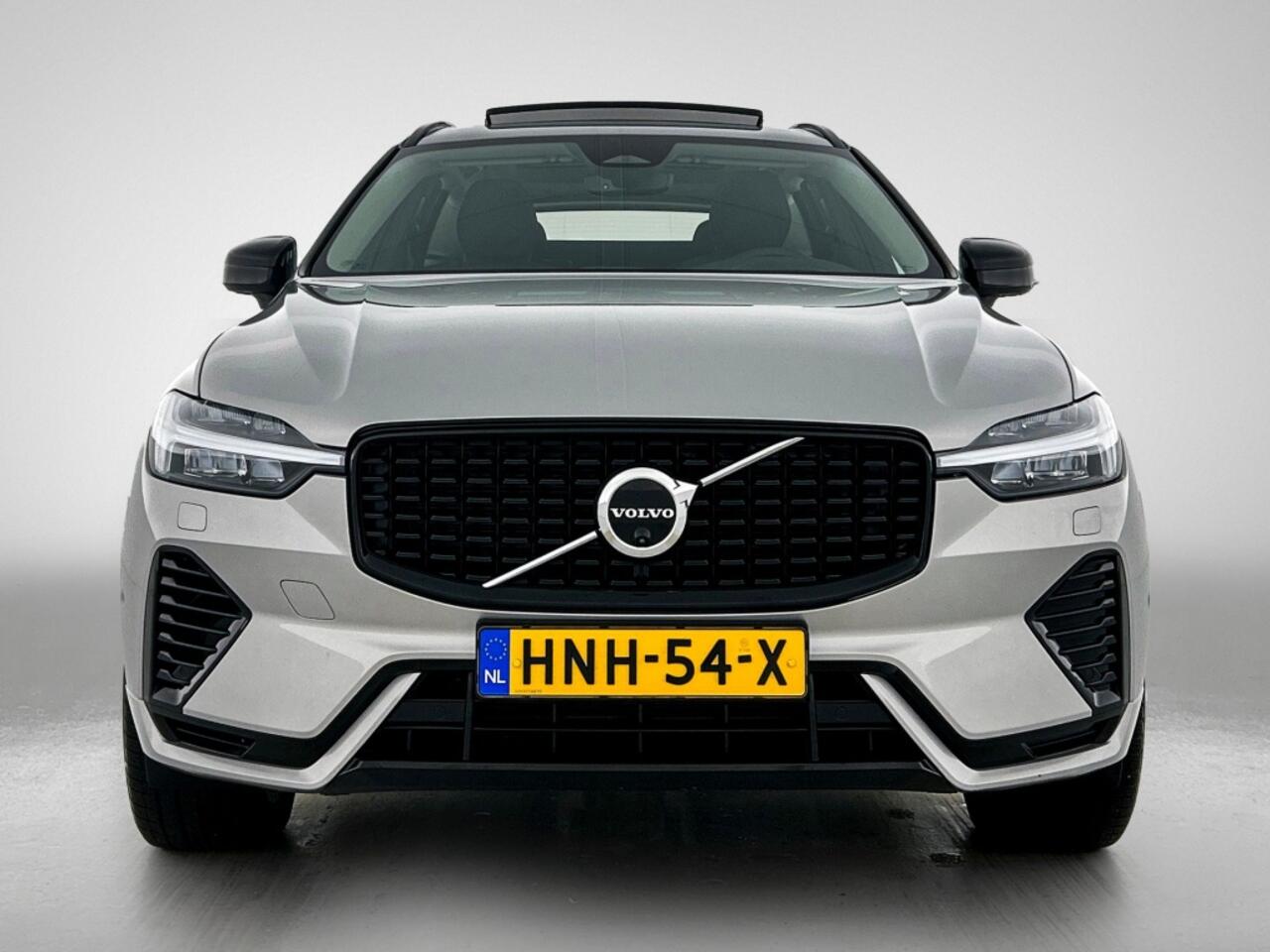 Volvo XC60 2.0 T6 AWD Ultra Dark | Trekhaak | 360° Camera |