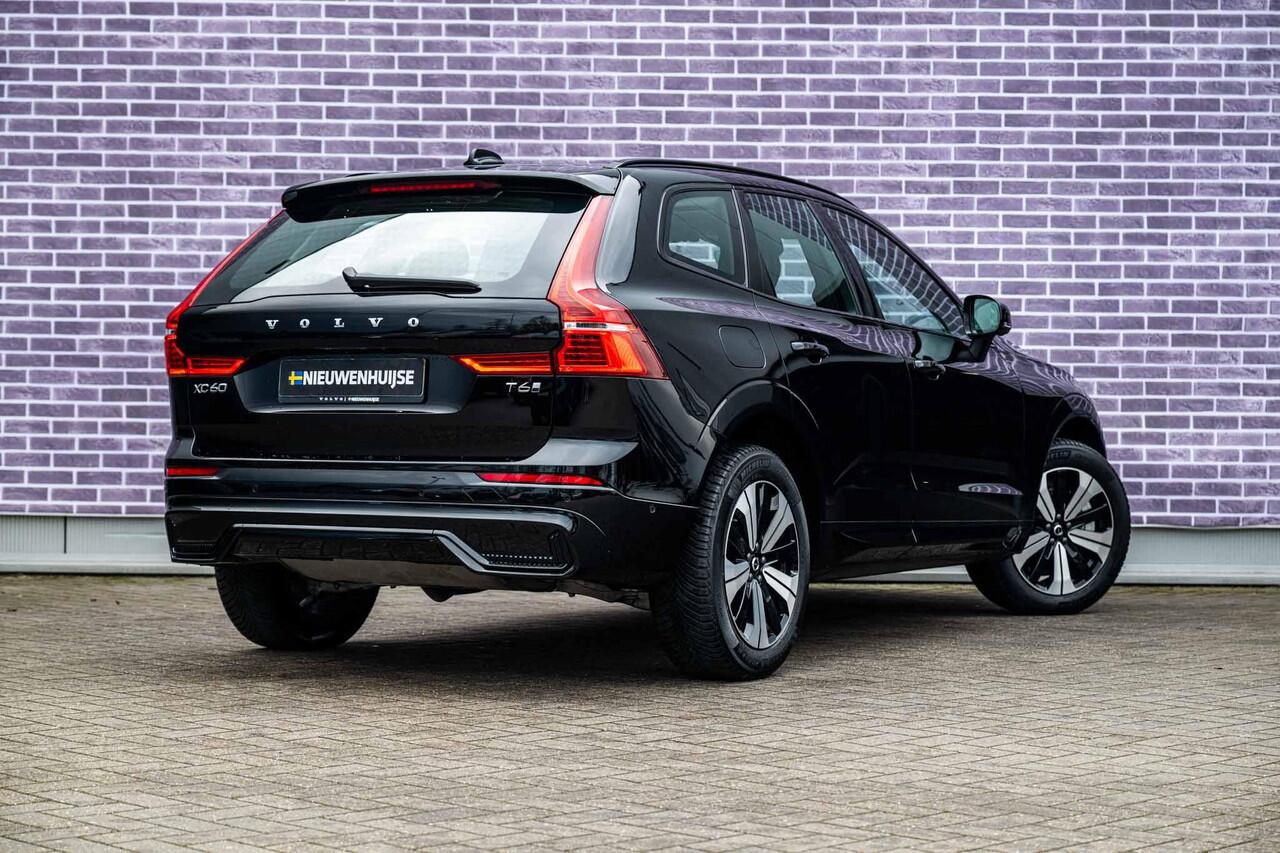 Volvo XC60 2.0 T6 Plug-in hybrid AWD Plus Dark | Adaptieve cruise control | Trekhaak | Stoel- en stuurverwarming | BLIS | Panorama dak |Schuif/kanteldak | Elektrisch verstelbare voorstoelen met geheugen |