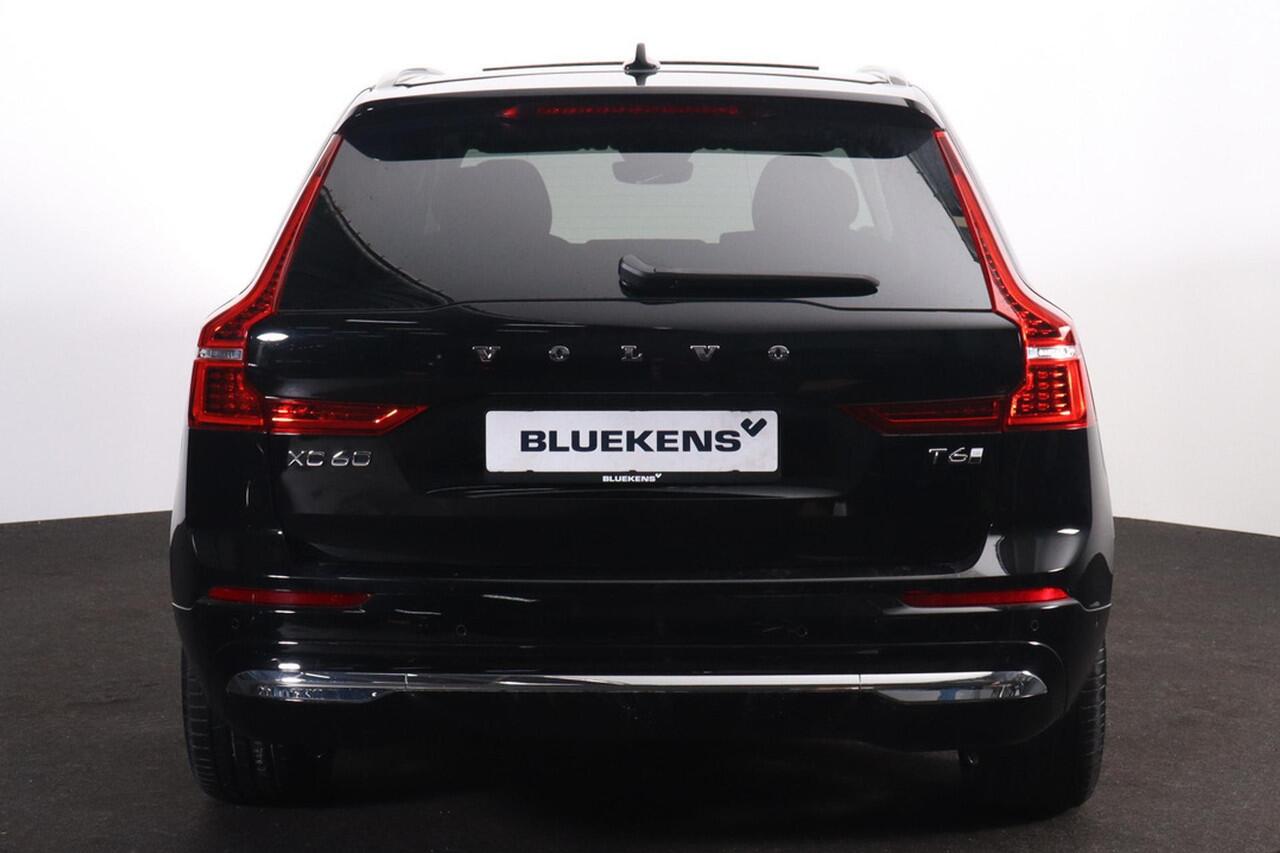 Volvo XC60 T6 Recharge AWD Ultra Bright - Luchtvering - Panorama/schuifdak - IntelliSafe Assist & Surround - 360º Camera - Adaptieve LED koplampen - Verwarmde voorstoelen, stuur & achterbank - Parkeersensoren voor & achter - Elektr. bedienb. voorstoelen met geheugen