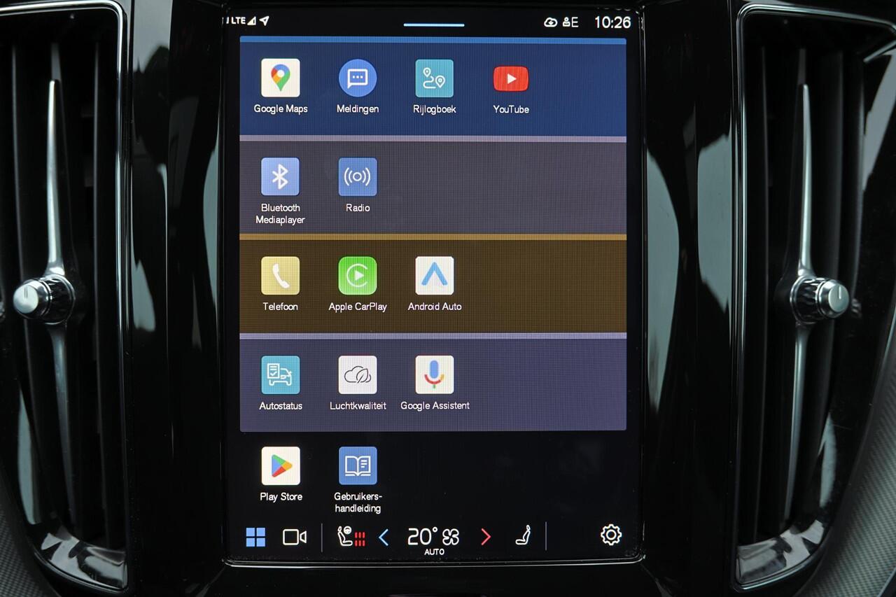 Volvo XC60 T8 Recharge AWD Plus Black Edition - Panorama/schuifdak - IntelliSafe Assist & Surround - 360º Camera - Harman/Kardon audio - Adaptieve LED koplampen - Verwarmde voorstoelen, stuur & achterbank - Parkeersensoren voor & achter - Elektr. bedienb. voorstoele