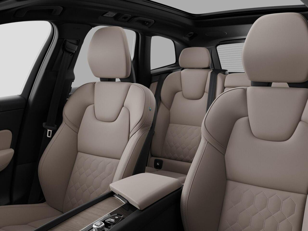 Volvo XC60 2.0 T6 Plug-in hybrid AWD Ultra Dark