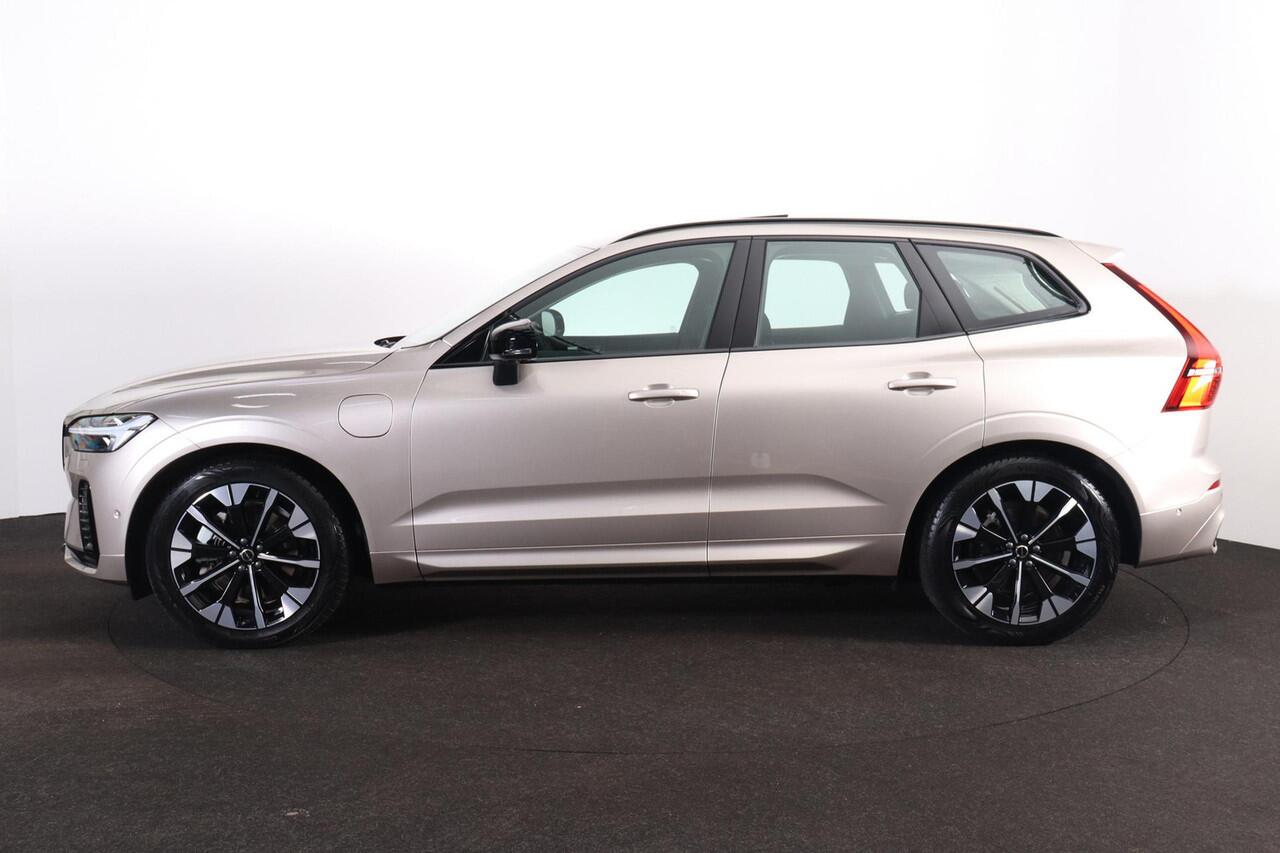 Volvo XC60 T6 Recharge AWD Ultra Dark - Luchtvering - Panorama/schuifdak - IntelliSafe Assist & Surround - 360º Camera - Harman/Kardon audio - Adaptieve LED koplampen - Verwarmde voorstoelen, stuur & achterbank - Parkeersensoren voor & achter - Elektr. bedienb. voor