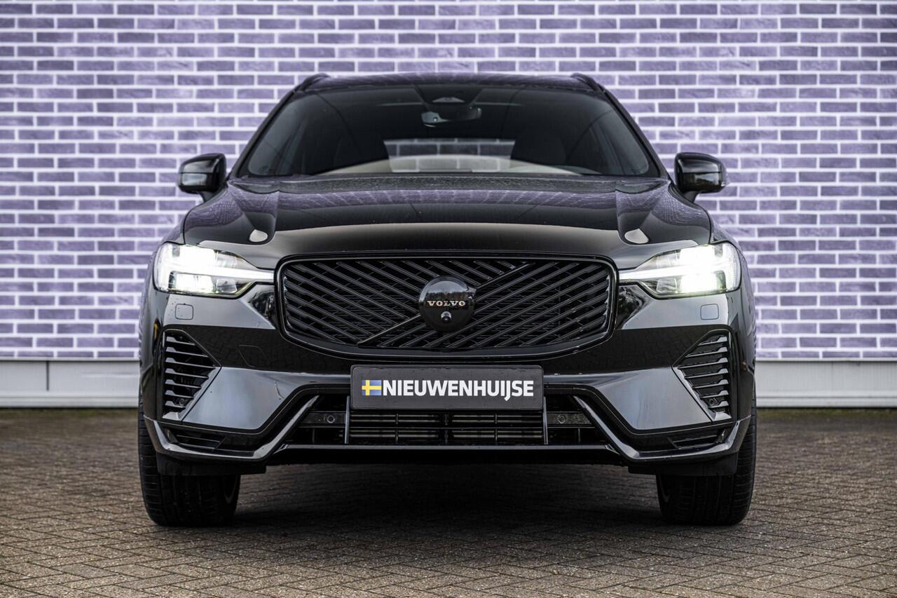 Volvo XC60 2.0 T8 Plug-in hybrid AWD Ultra Black Edition | Adaptieve Cruise Control | Panoramadak | Head-Up Display | Harman Kardon Audio | Stoel-/Stuurverwarming | 360° Parkeercamera | Dodehoek Detectie |