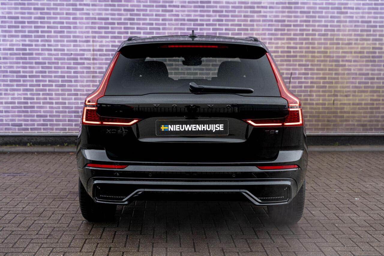Volvo XC60 2.0 T8 Plug-in hybrid AWD Plus Black Edition | PHEV | Panoramadak | Achteruitrijcamera | Harman Kardon Audio | Lichtmetalen Velgen 21 inch | Sportstoelen | Keyless Entry | Stuur- / Stoelverwarming | Keyless | Navigatie | Apple Carplay | Android Auto