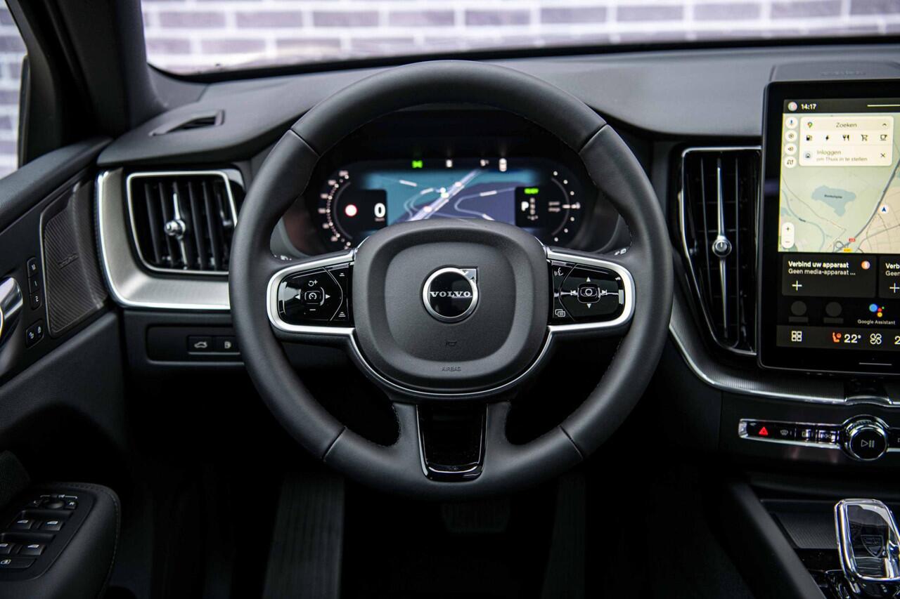 Volvo XC60 2.0 T8 Plug-in hybrid AWD Plus Black Edition | PHEV | Panoramadak | Achteruitrijcamera | Harman Kardon Audio | Lichtmetalen Velgen 21 inch | Sportstoelen | Keyless Entry | Stuur- / Stoelverwarming | Keyless | Navigatie | Apple Carplay | Android Auto