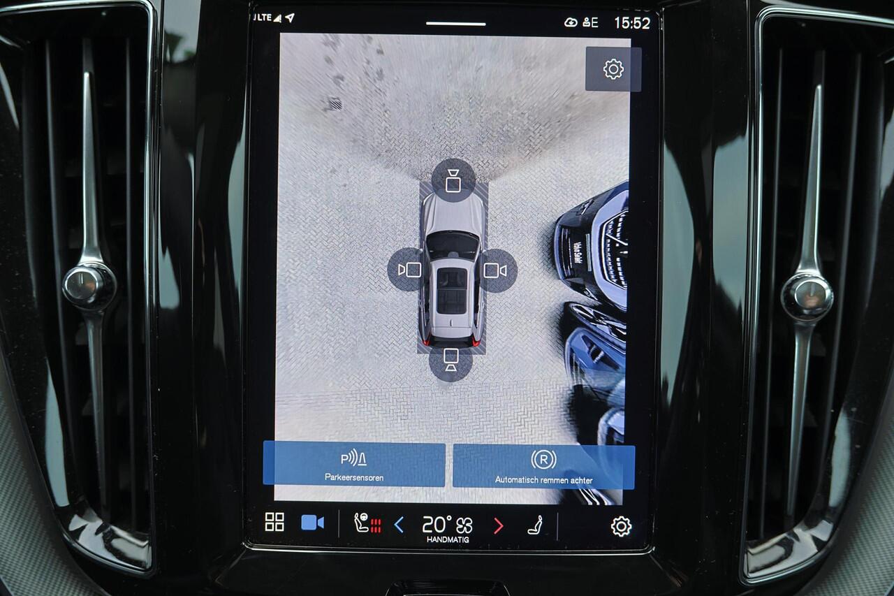 Volvo XC60 T6 Recharge AWD Plus Bright - Panorama/schuifdak - IntelliSafe Assist & Surround - 360º Camera - Harman/Kardon audio - Adaptieve LED koplampen - Verwarmde voorstoelen, stuur & achterbank - Parkeersensoren voor & achter - Elektr. bedienb. voorstoelen met g