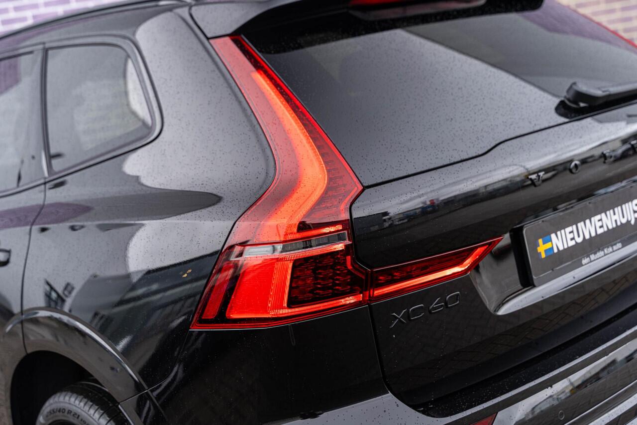 Volvo XC60 2.0 T8 Plug-in hybrid AWD Ultra Black Edition | PHEV | Facelift | Google | Long Range | Adaptieve Cruise Control | Luchtvering | Harman Kardon Audio | Stoelverwarming Voor + Achter | 360 Camera | Keyless | Gelamineerd Glas | DAB | Trekhaak | Stuurverwarmi