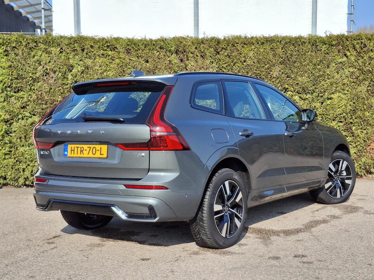 Volvo XC60 2.0 T6 Plug-in hybrid AWD Plus Dark