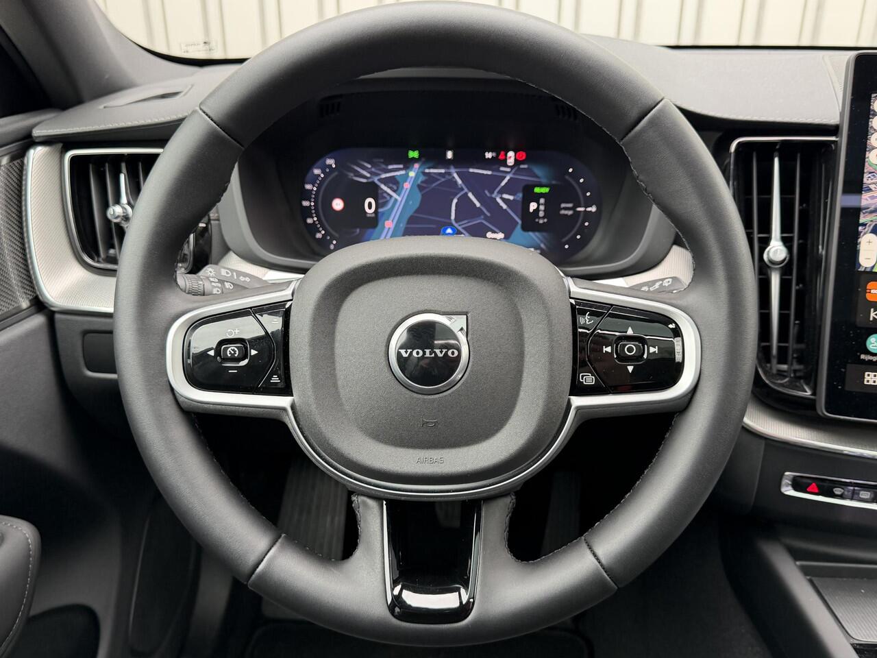 Volvo XC60 T8 Plug-in hybrid AWD Ultra Black Edition