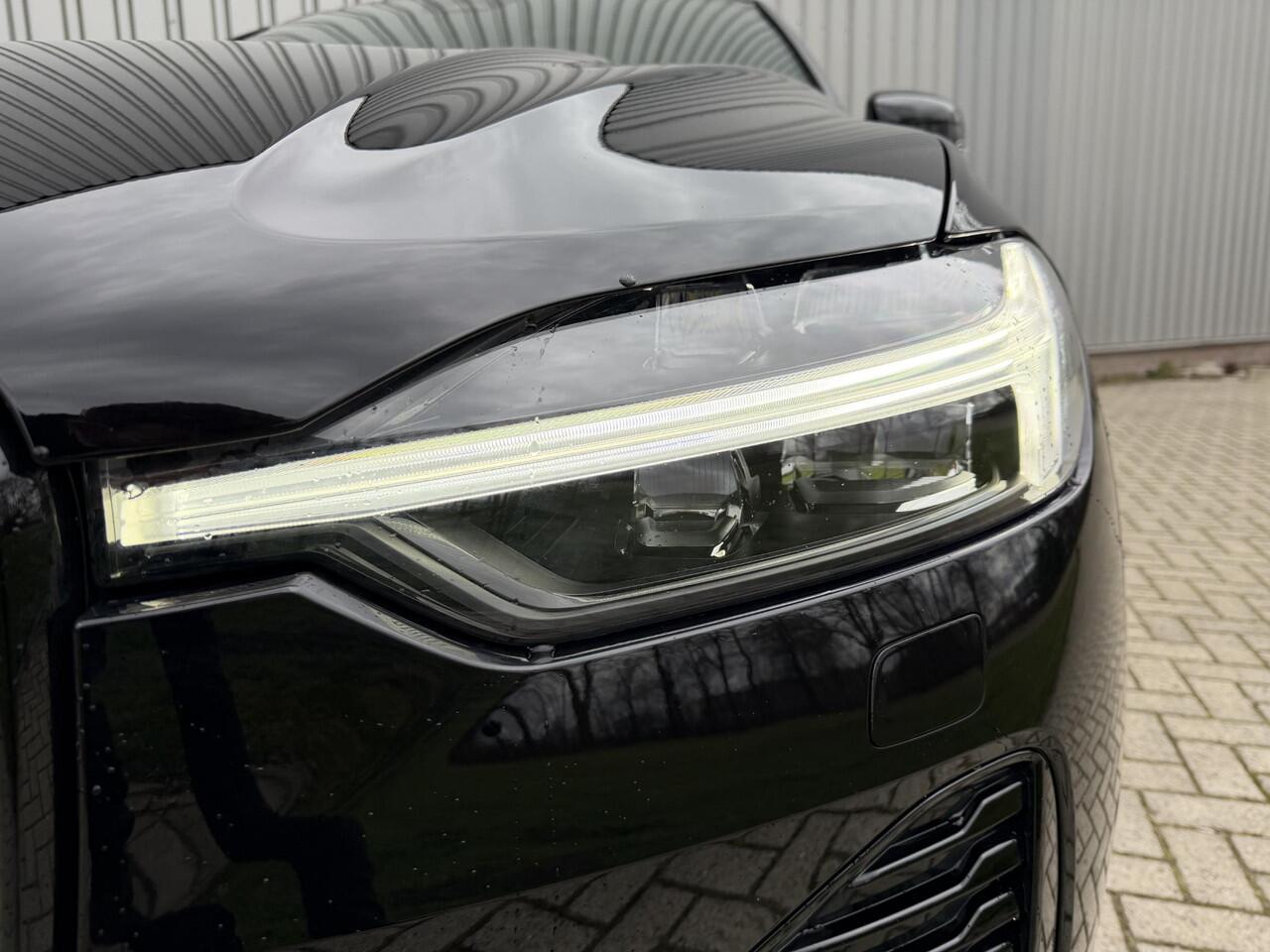 Volvo XC60 T8 Plug-in hybrid AWD Ultra Black Edition