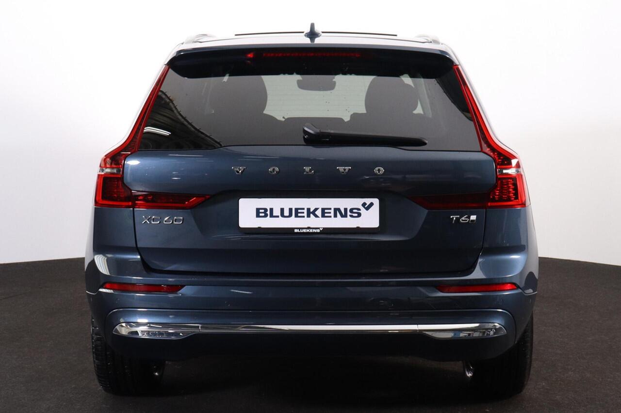 Volvo XC60 T6 Recharge AWD Plus Bright - Panorama/schuifdak - IntelliSafe Assist & Surround - 360º Camera - Harman/Kardon audio - Adaptieve LED koplampen - Verwarmde voorstoelen, stuur & achterbank - Parkeersensoren voor & achter - Elektr. bedienb. voorstoelen met g