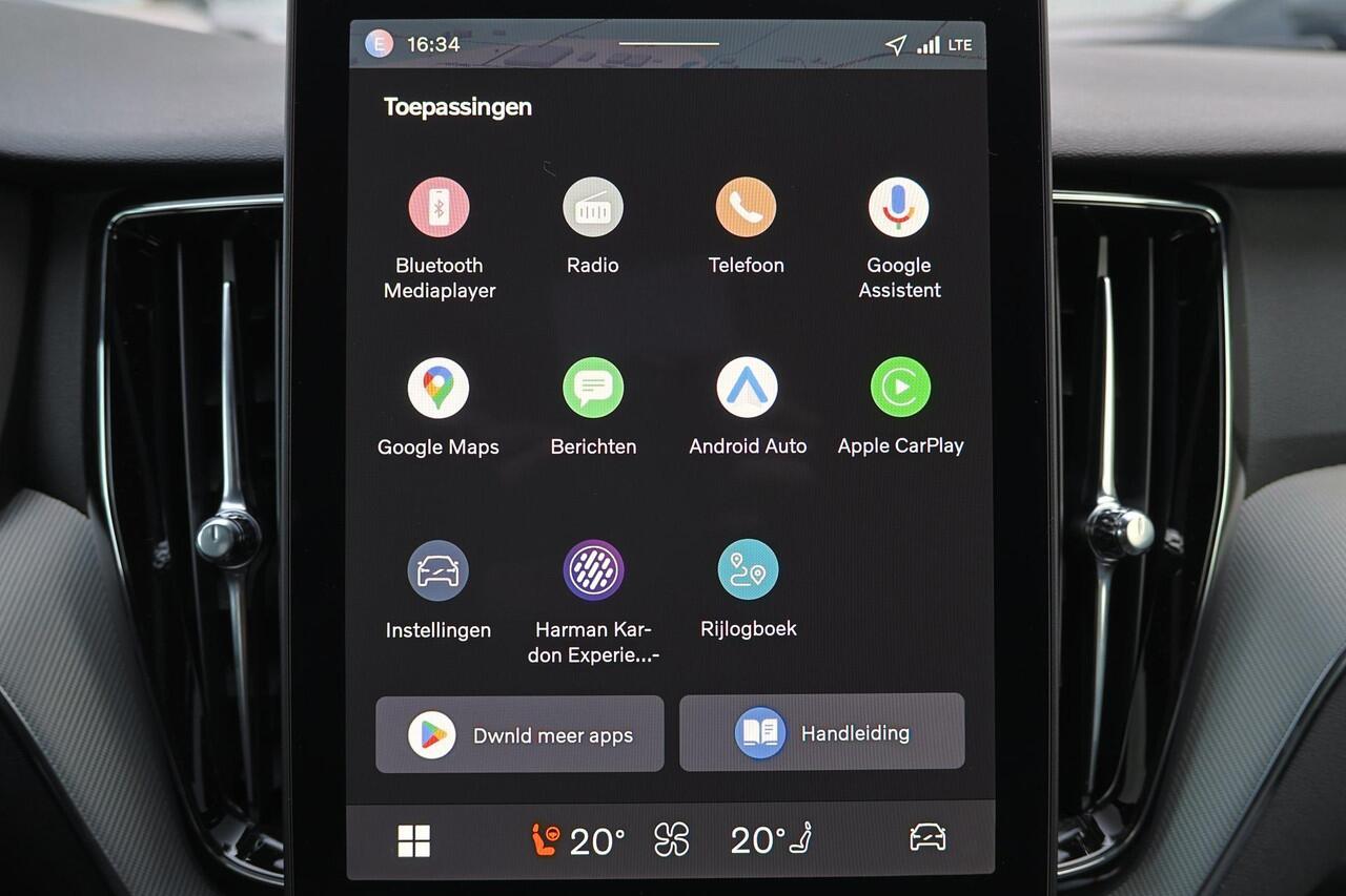 Volvo XC60 T6 Recharge AWD Plus Black Edition - IntelliSafe Assist & Surround - 360º Camera - Harman/Kardon audio - Verwarmde voorstoelen, stuur & achterbank - Parkeersensoren voor & achter - Elektr. bedienb. voorstoelen met geheugen - Draadloze tel. lader - Extra g