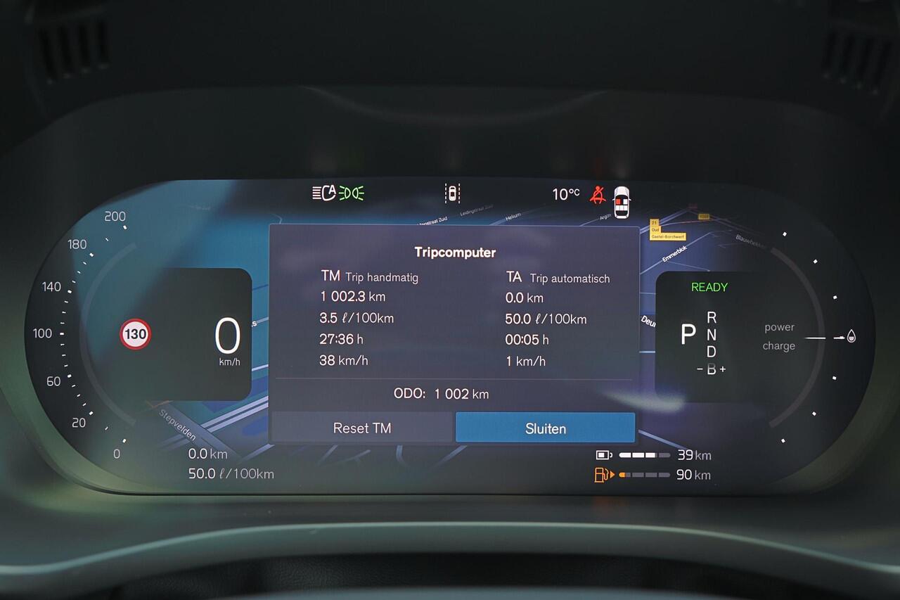 Volvo XC60 T8 Recharge AWD Plus Black Edition - IntelliSafe Assist & Surround - 360º Camera - Harman/Kardon audio - Adaptieve LED koplampen - Verwarmde voorstoelen, stuur & achterbank - Parkeersensoren voor & achter - Elektr. bedienb. voorstoelen met geheugen - Draa