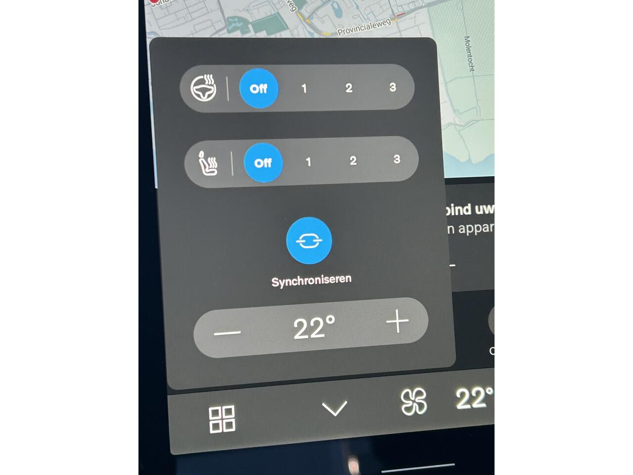 Volvo XC60 2.0 T6 Plug-in hybrid AWD Essential / Driver assist / 19 inch / Stoelverwarming / Stuurverwarming / Park assist voor- en achter / All-season banden
